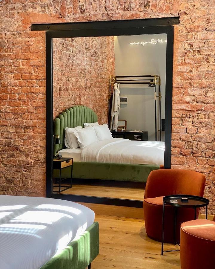 Ruz Hotels Istanbul Luaran gambar A room at the hotel